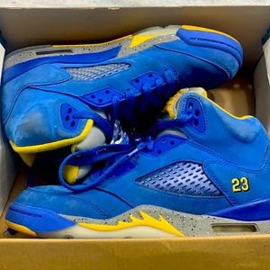 AIR JORDAN 5 RETRO LANEY